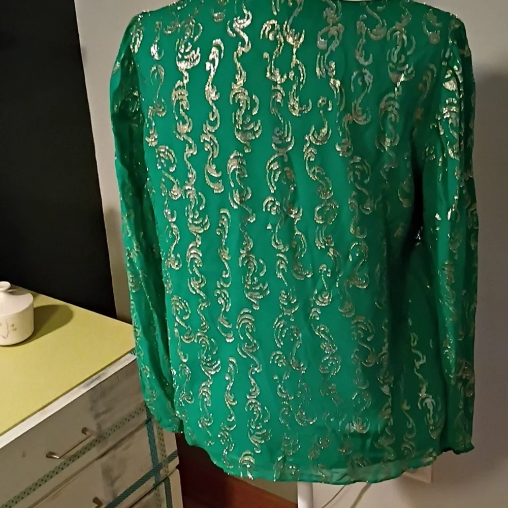 Lilly Pulitzer Blouse - Picture 2 of 4